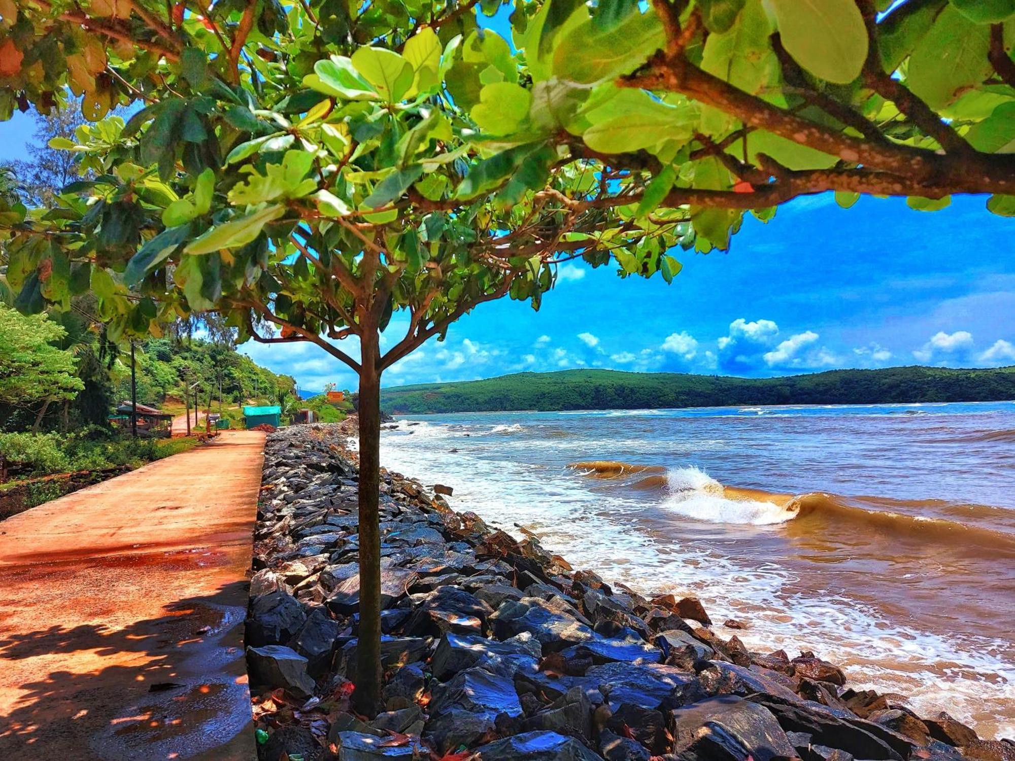 Navni Beach View Stay جوكارنا المظهر الخارجي الصورة